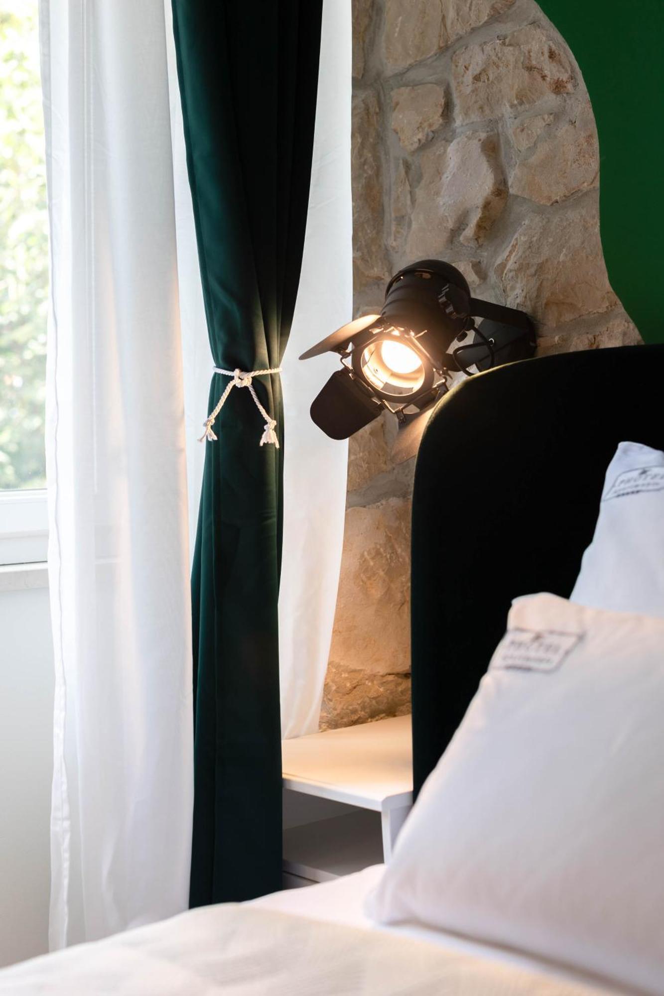 Photel Studio Apartments Crikvenica Zewnętrze zdjęcie